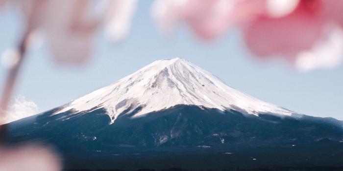 3840x2400 Download wallpaper 3840x2400 mountain, volcano, top, fuji, japan 4k