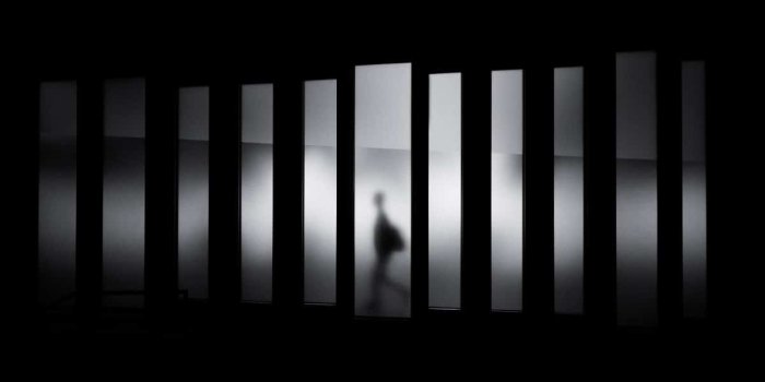 1200x800 60 Modern Black and White Wallpapers for Dramatic Designs