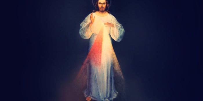 1332x850 Wallpaper light, men, jesus christ, god, desk with computer, Jesus