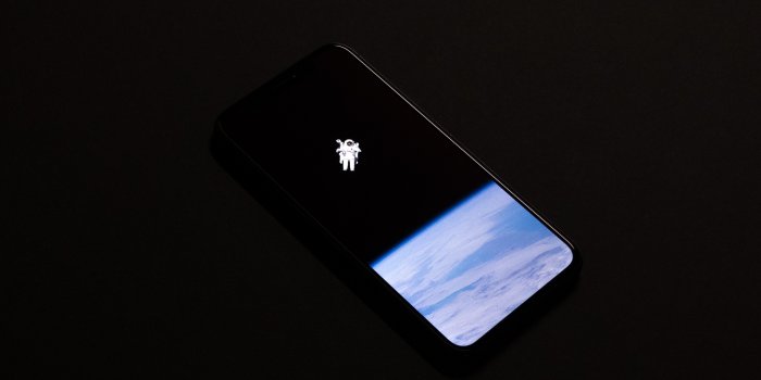 4000x3000 5402344 5000x3338 #holding, #female, #male, #friendship, #caucasian