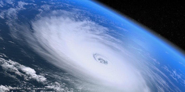 3840x2160 HD wallpaper: Daena Key, red background, dark, hurricane, artwork