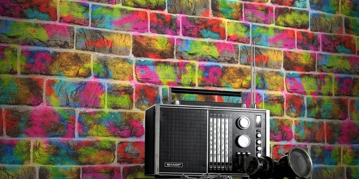 1600x1600 BRICK WALL GRAFFITI WALLPAPER - RASCH 291407 NEON SPRAY PAINT for