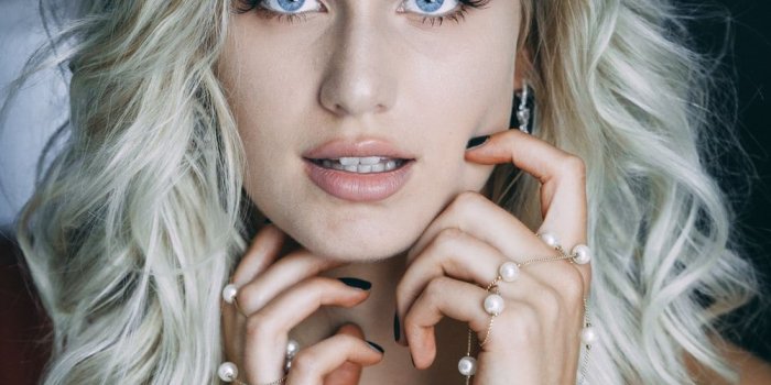 1000x1385 Best 20+ Blonde Pictures | Download Free Images on Unsplash