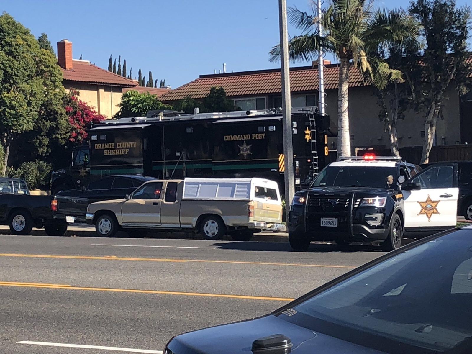 2048x1536 Neighborhood Evacuated After 'Loud Explosion', Device At Tustin Home