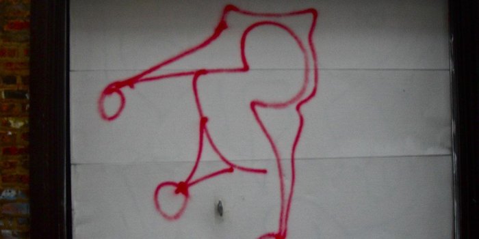 1024x768 Latin King Dis | The crown gets broken and thrown down near …