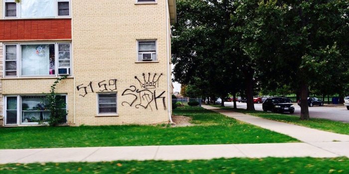 1024x768 5 Latin King Crown – HD Wallpapers