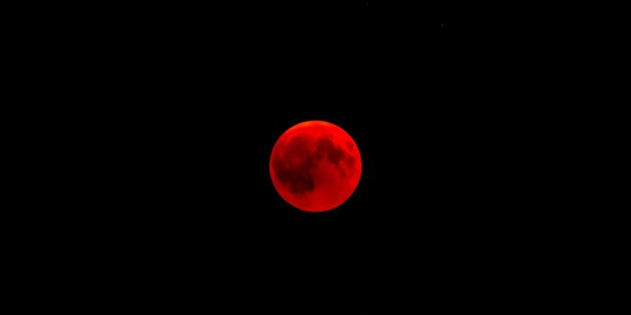 1920x1080 Download wallpaper 1920x1080 moon, full moon, eclipse, red moon full