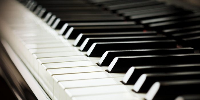 1698x1131 Piano Keys Backgrounds