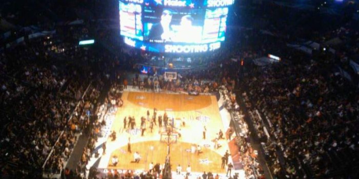 800x1066 Staples Center, section 327, row E, seat 9 - Los Angeles Lakers