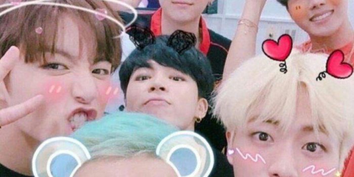 1024x1024 Kpop Wallpapers ✨ On Twitter - Aesthetic Bts Jimin Cute Free