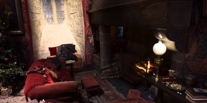 1920x1080 Harry Potter Studios, Gryffindor Common Room Fire, HD Sony