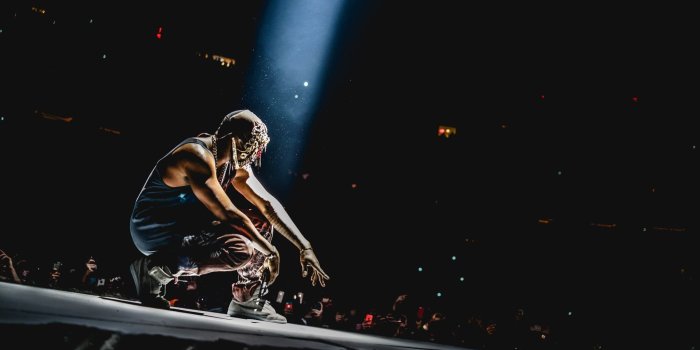 2048x1365 Men's black tank top, Yeezus, Kanye West HD wallpaper | Wallpaper Flare