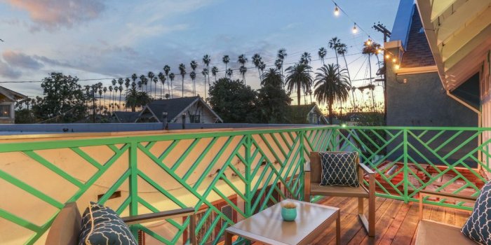 1024x768 Urban Oasis in Central Los Angeles - South Los Angeles