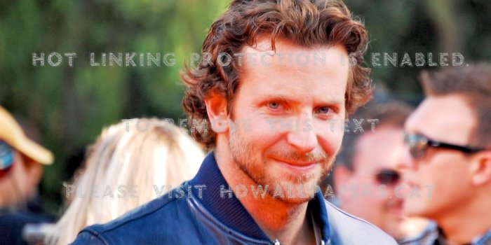 1024x768 bradley cooper handsome guy blue eyes male