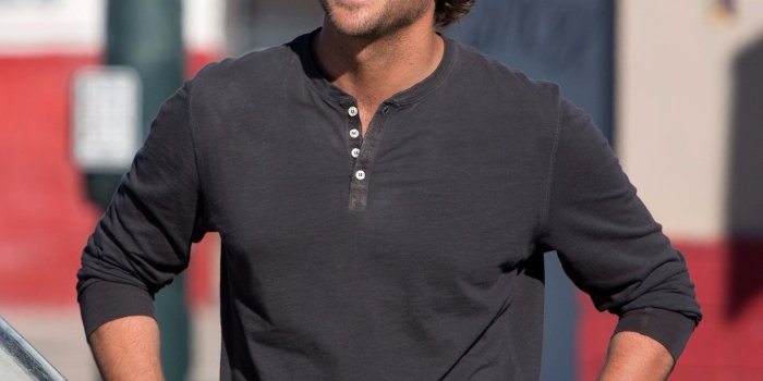 2048x2048 100+ Bradley Cooper Latest Wallpapers And Cool Images
