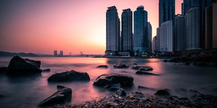 2000x1125 Wallpaper South Korea, Busan, Dongbaek Park » City, nature
