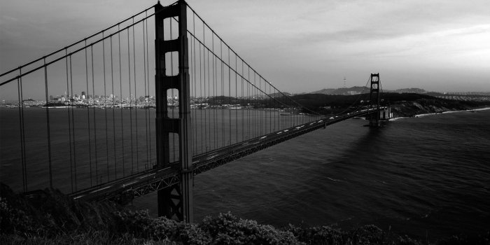2560x1440 Golden Gate Storm by Jake Pfaff | dsktps