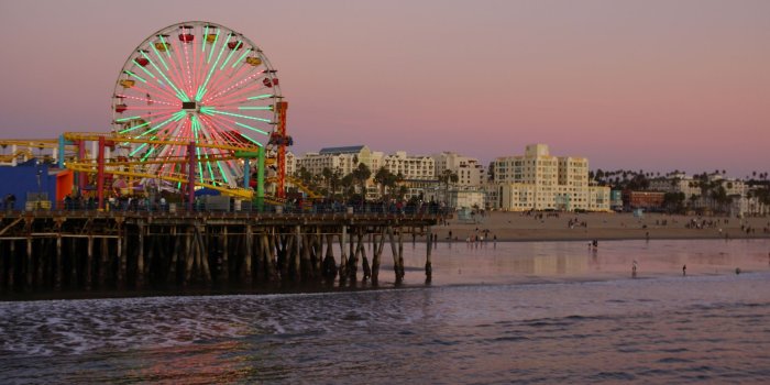 2560x1440 Santa Monica Beach At Evening, Los Angeles ❤ 4K HD Desktop