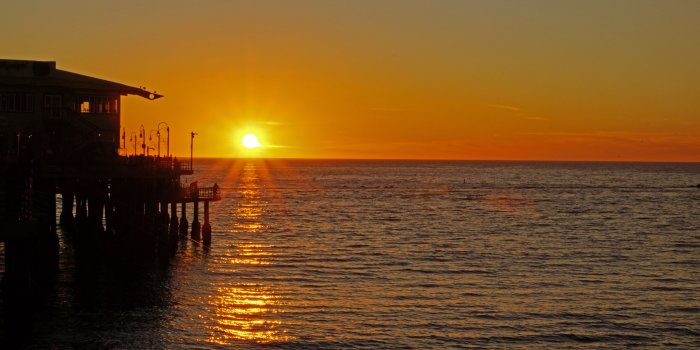 5120x3200 Download Santa Monica Beach, Los Angeles HD Wallpaper - Wallpapers