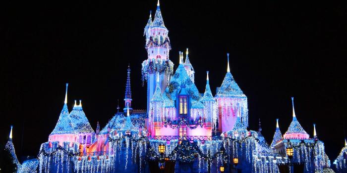 2560x1440 Disney Castle download high quality desktop wallpapers