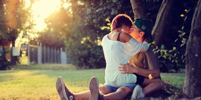 2560x1440 Love Couple Kisses Wallpapers (71+ background pictures)