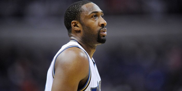1280x800 Gilbert Arenas Post Pic of His Old Blackberry Hookup Contacts