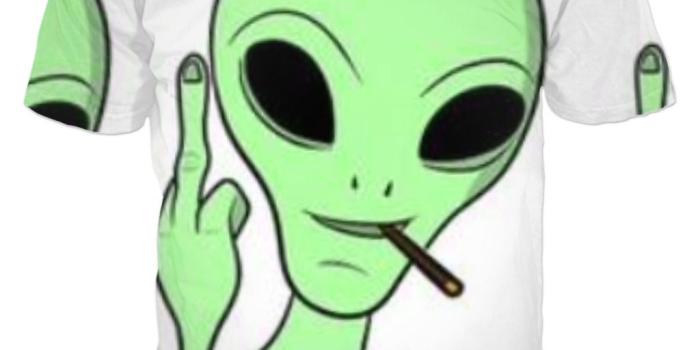 1024x1024 Alien Smoking Weed
