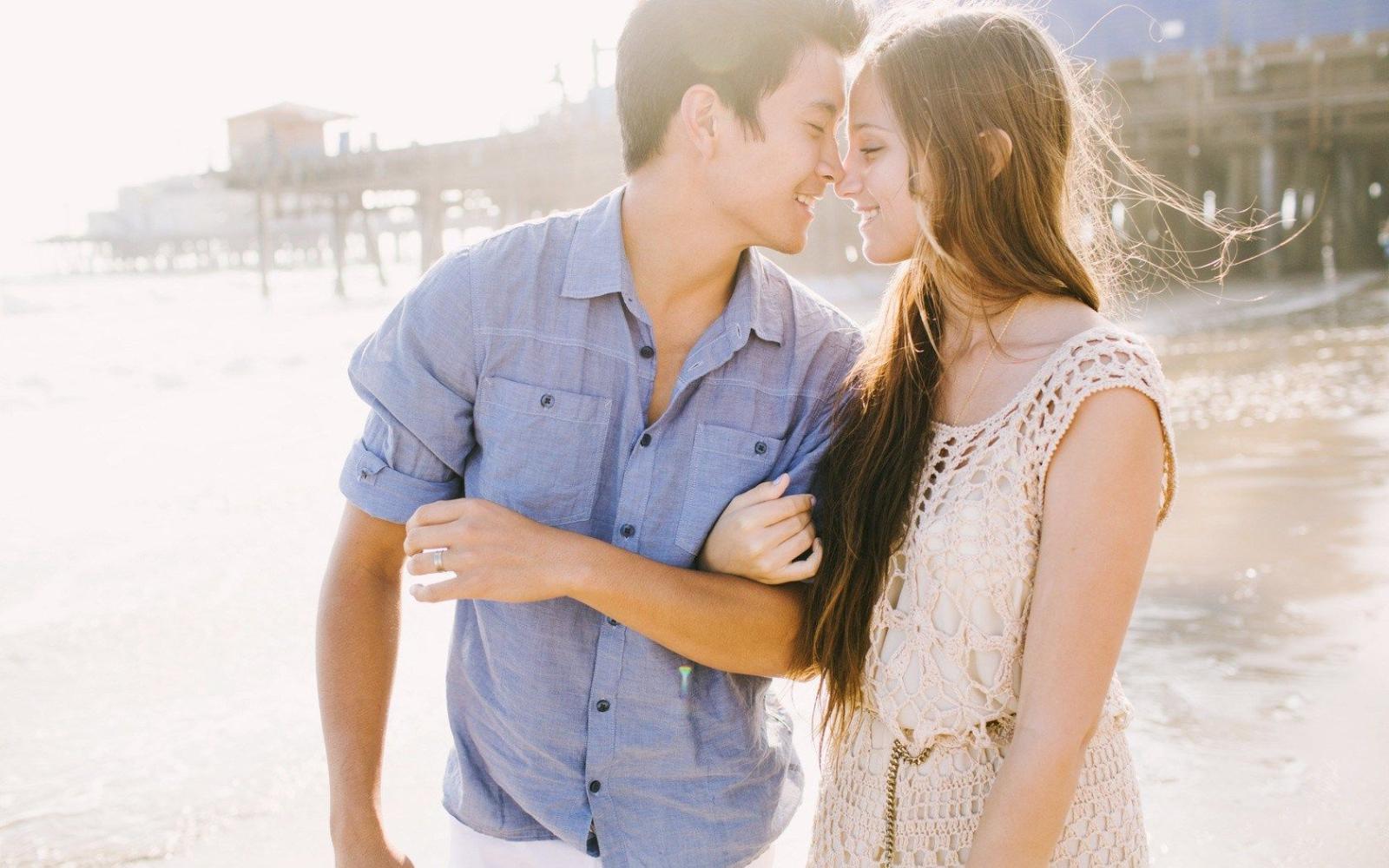 1680x1050 Cute Love Couple Wallpapers For Mobile Group (45+), Download for free