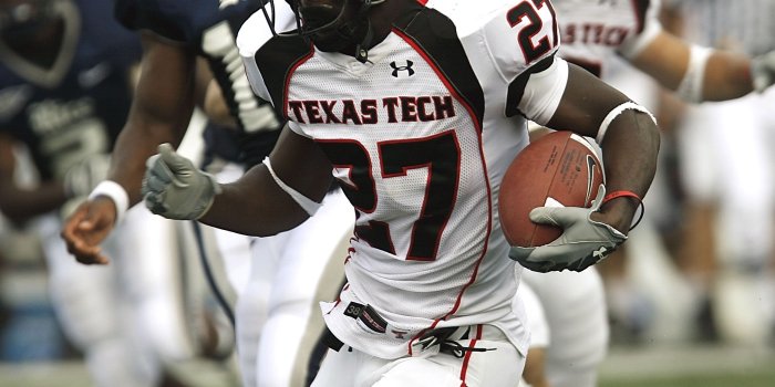 2336x3504 texas tech 27 under amour football player free image | Peakpx