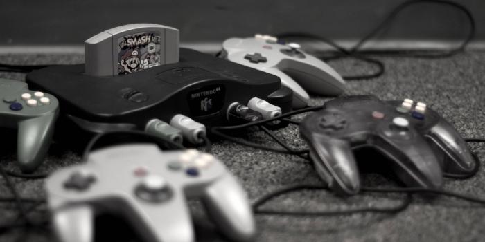 2560x1600 4585588 #controllers #Super Smash Brothers #monochrome #90s #video