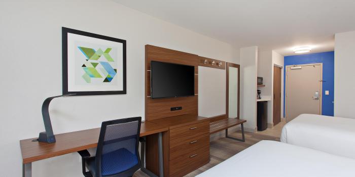 3840x1920 Hotels in Mira Mesa, CA | Holiday Inn Express Mira Mesa-San Diego