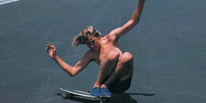 1022x772 Z-Boy Jay Adams, mid 1970s : OldSchoolCool