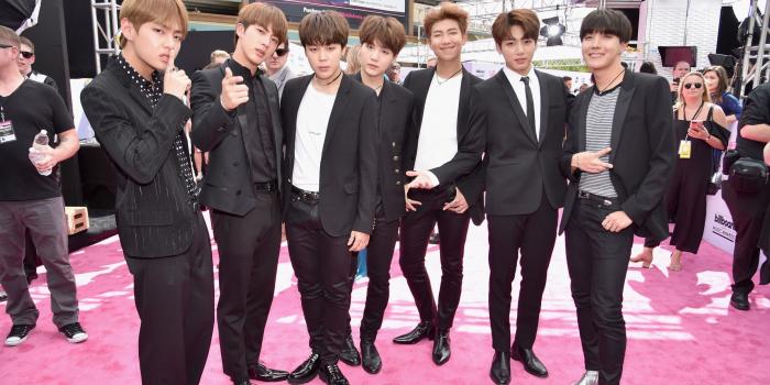 2560x1440 Download Bts Army Bomb, Bts Army Wallpaper - Bts Teen Choice Awards