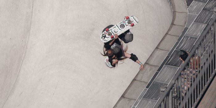 2048x1152 Faces of women's skateboarding-Allysha Bergado