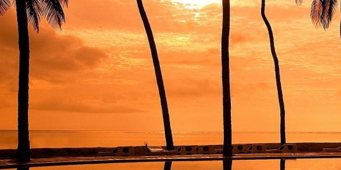 768x1280 Hawaiian Beach Sunset Reflection ❤ 4K HD Desktop Wallpaper for 4K