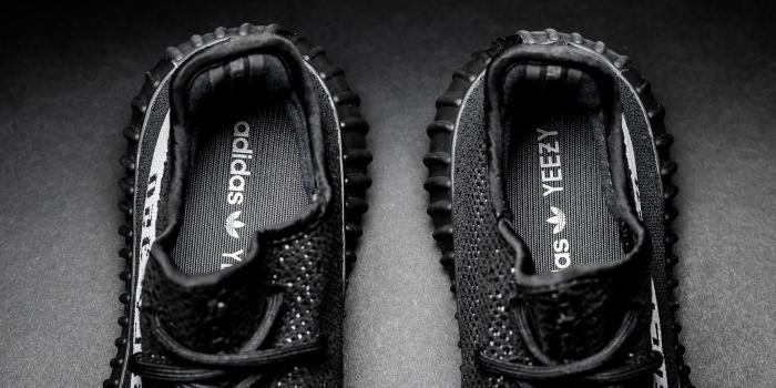 2048x1367 adidas Yeezy Boost 350 v2 Black White • KicksOnFire.com