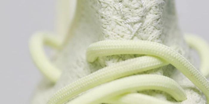 854x1024 Yeezy Boost 350 V2 Wallpaper - (65+) Wallpaper Collections