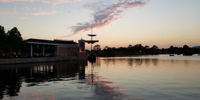 1024x768 Sunset at Epcot World Showcase – The Geek's Blog @ disneygeek.com