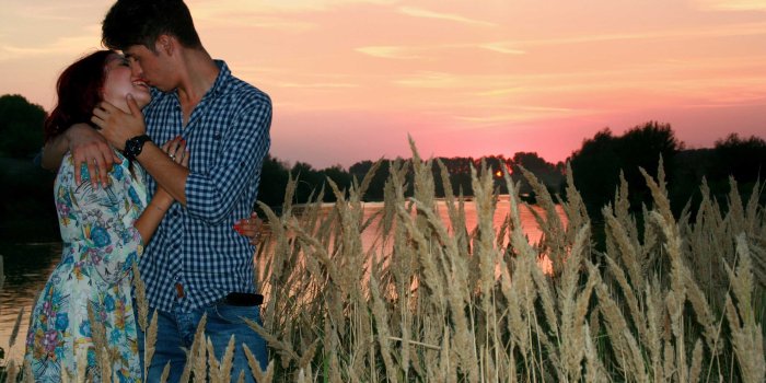 3000x2000 18+ Kissing Pictures Of love Couple | HD Kissing Wallpapers of Couples