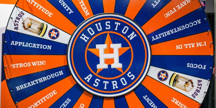 2048x1494 45+] Houston Astros iPhone Wallpaper on WallpaperSafari