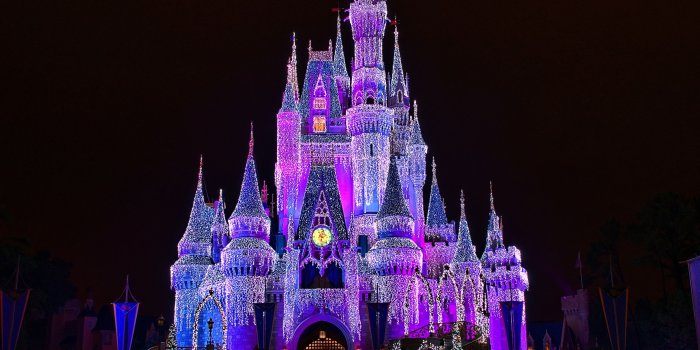 3436x2749 Free download Christmas Wallpapers Disney Castle in Christmas Deskto