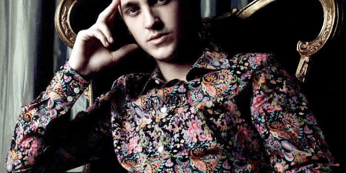 2361x3000 Tom Felton... your outfit is ridiculous but you are still beautiful