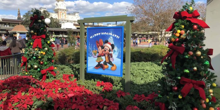 2048x1536 PHOTO REPORT: Magic Kingdom 12/27/18 (New Ears, Tron Construction