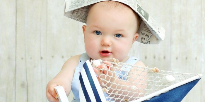 1366x768 Funny Baby Pictures Free Large Images Desktop Background