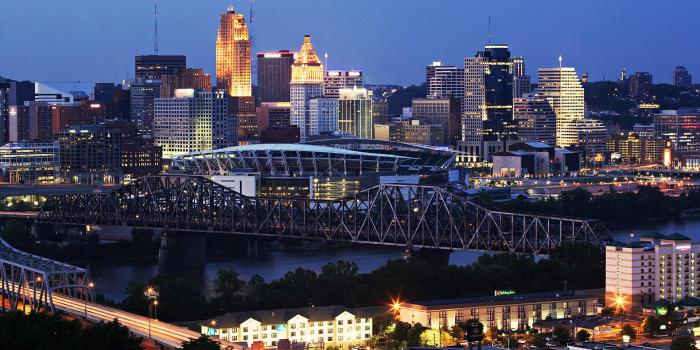 1920x1200 Evening Cincinnati HD wallpaper. Download widescreen wallpaper with