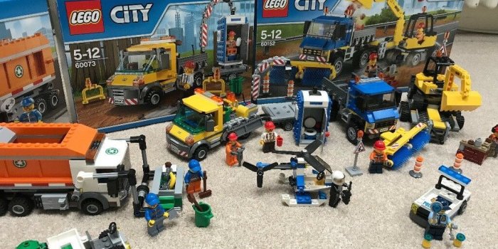 1024x768 LEGO City Bundle (6 Sets) Construction Garbage & Police - London