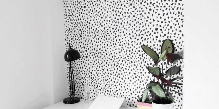 1312x1050 Blogger Interior Style - Dalmatian Print Wallpaper UK | Fashion Influx