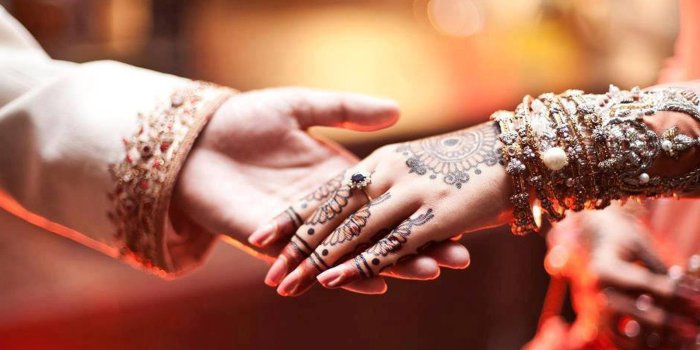 1920x1080 Holding Hands Wallpapers