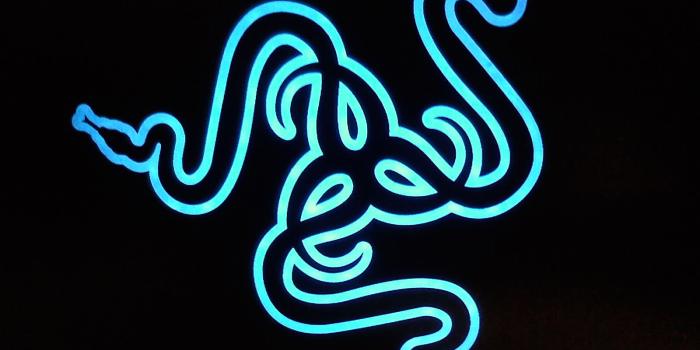 1600x1200 Razer Logo Blue Black LED Light Keyboard Tarantula Pictures, Razer