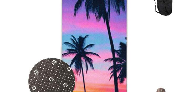 1000x1000 Amazon.com: KIOT156 Tropical Palm Tree Wallpaper Yoga Mat Cute Yoga